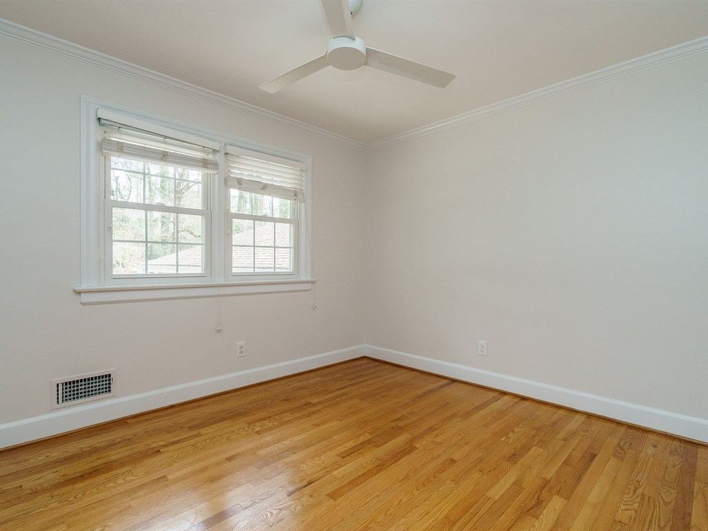 2456 Oxford Road Raleigh, NC 27608 - Photo 17 of 30 Bedroom