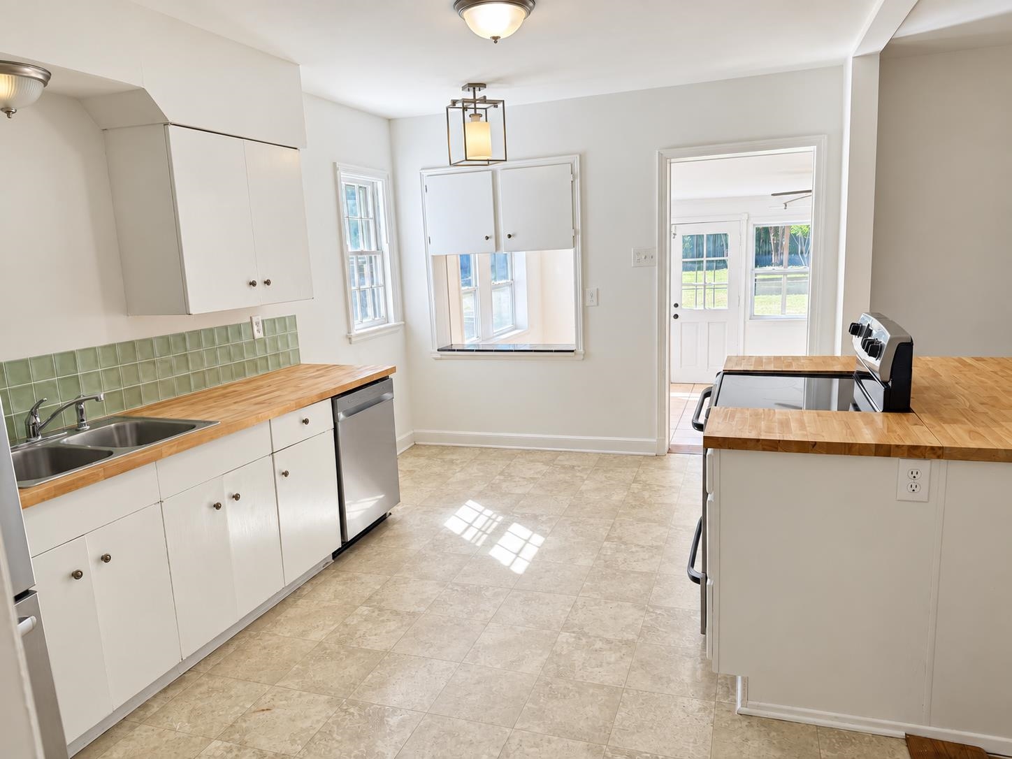 1069 Tatum Road Memphis, TN 38122 - Photo 8 of 19 Gallery Image 8