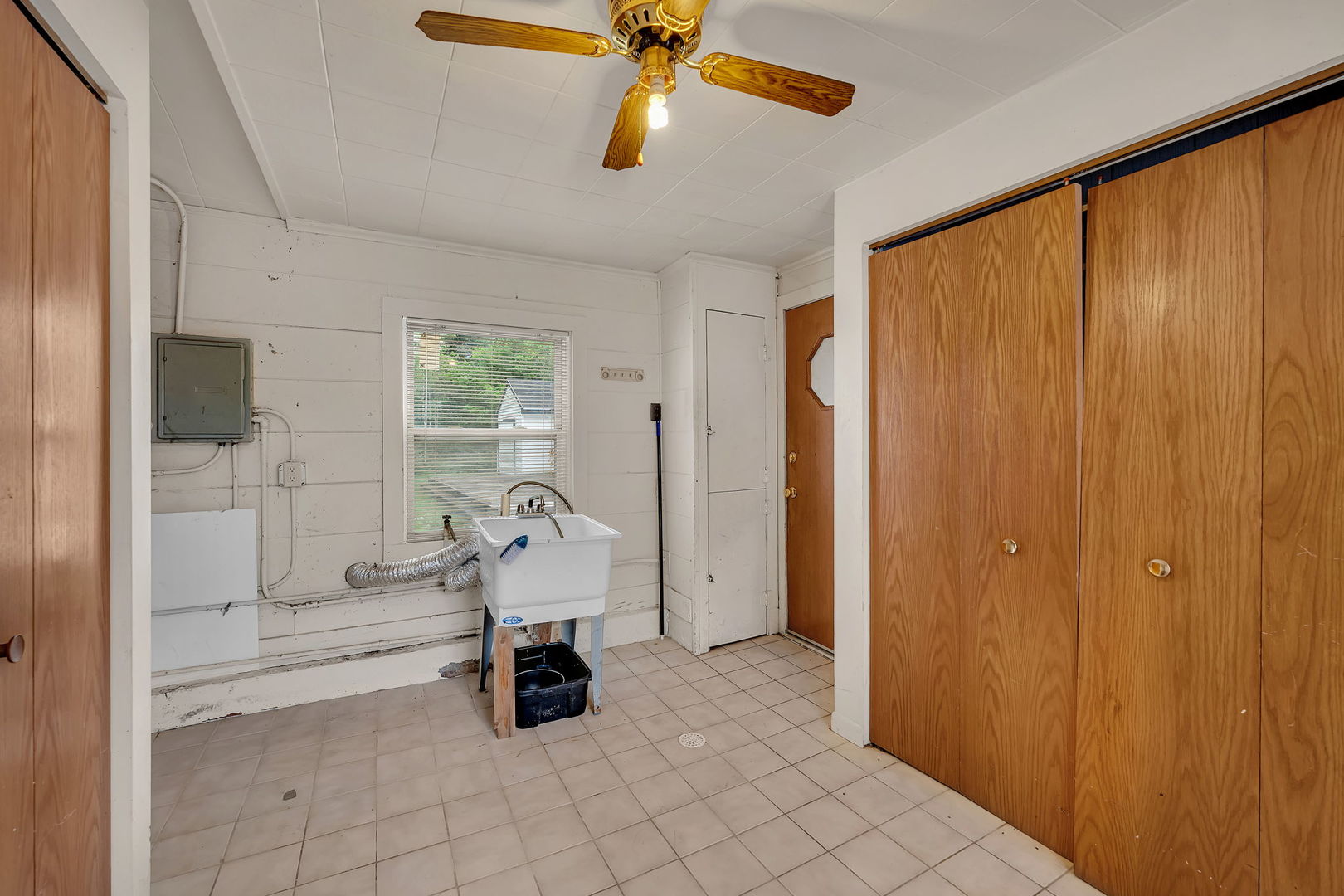 15641 Millard Avenue Markham, IL 60428 - Photo 20 of 28
