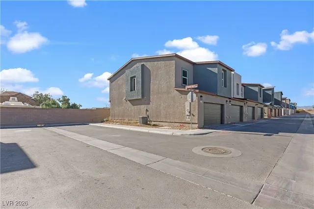 $1,900 | 4919 Olive Mesa Avenue, Unit LOT 13, Las Vegas, NV 89139
