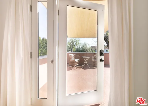 $10,500 | 5676 Hub Street, Los Angeles, CA 90042