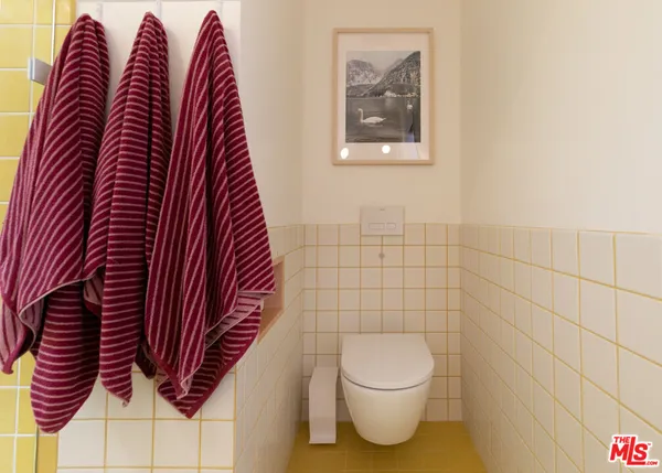 $10,500 | 5676 Hub Street, Los Angeles, CA 90042