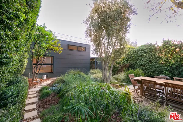 $10,500 | 5676 Hub Street, Los Angeles, CA 90042