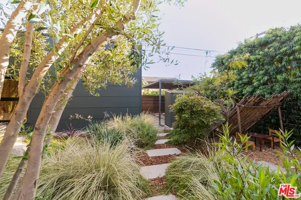 $10,500 | 5676 Hub Street, Los Angeles, CA 90042