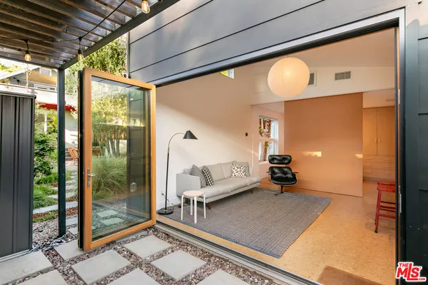 $10,500 | 5676 Hub Street, Los Angeles, CA 90042