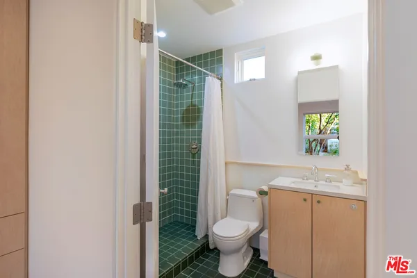 $10,500 | 5676 Hub Street, Los Angeles, CA 90042