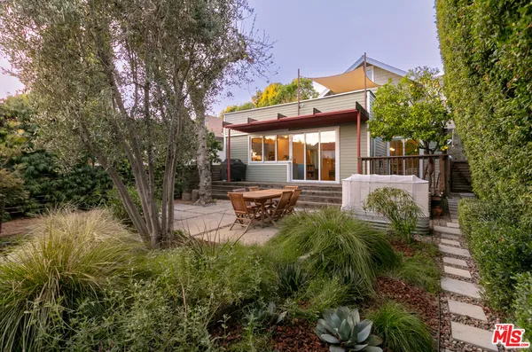 $10,500 | 5676 Hub Street, Los Angeles, CA 90042