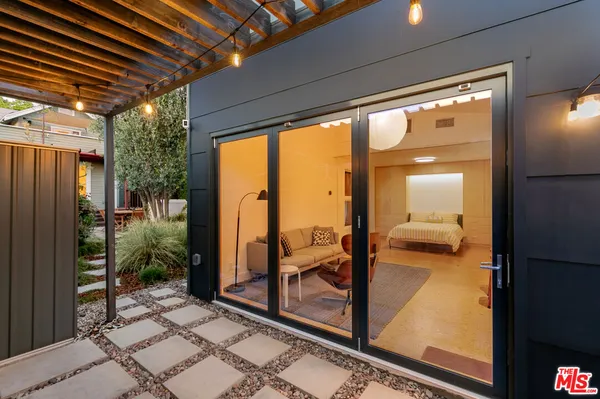 $10,500 | 5676 Hub Street, Los Angeles, CA 90042