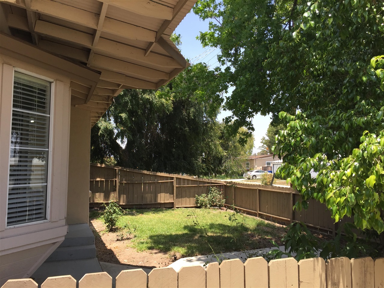 204 El Monte Road El Cajon, CA 92020 - Photo 5 of 20