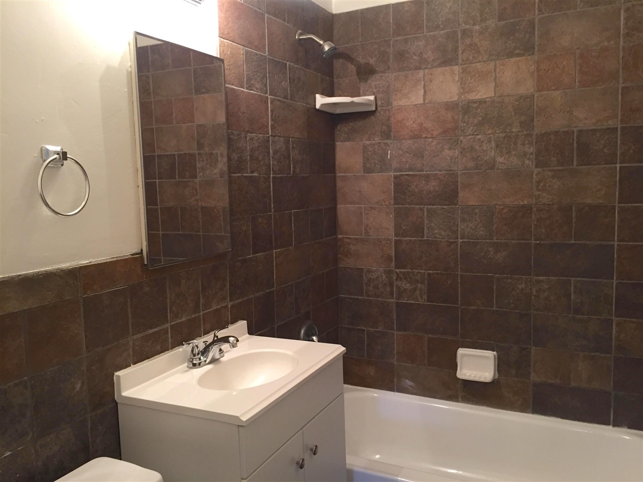 204 El Monte Road El Cajon, CA 92020 - Photo 8 of 20