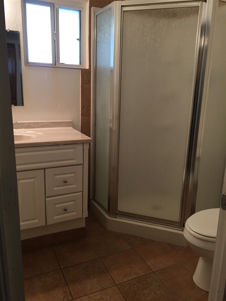 204 El Monte Road El Cajon, CA 92020 - Photo 9 of 20