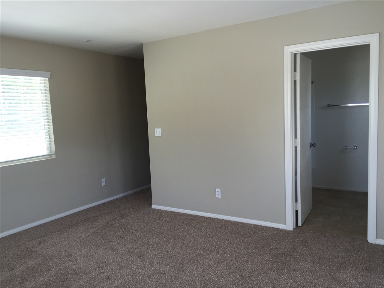 204 El Monte Road El Cajon, CA 92020 - Photo 10 of 20
