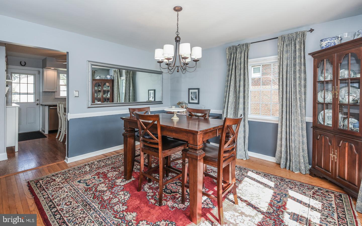 6323 Arlingham Road Flourtown, PA 19031 - Photo 6 of 32 Dining room