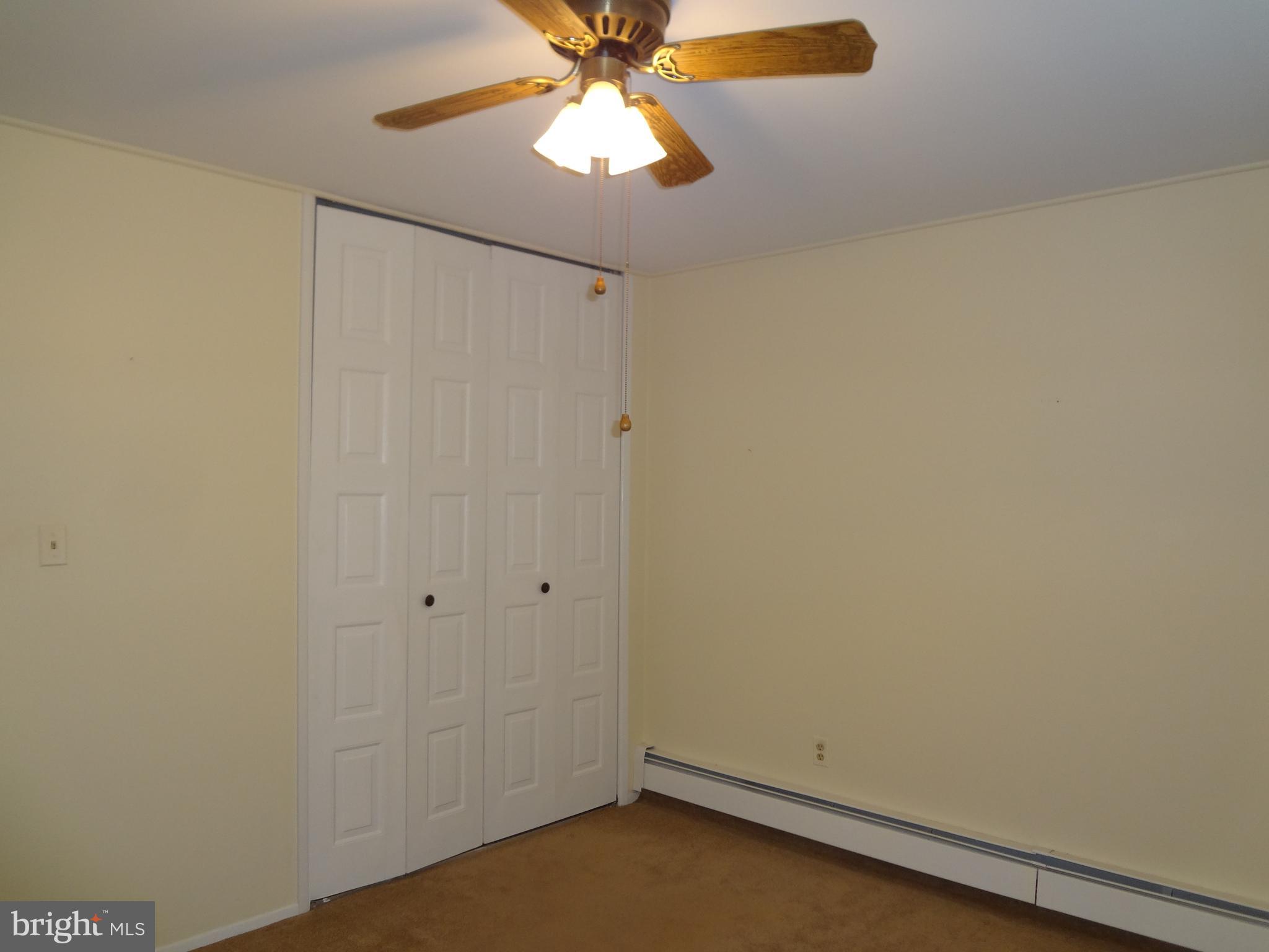 91 Cardinal Road Levittown, PA 19057 - Photo 10 of 26