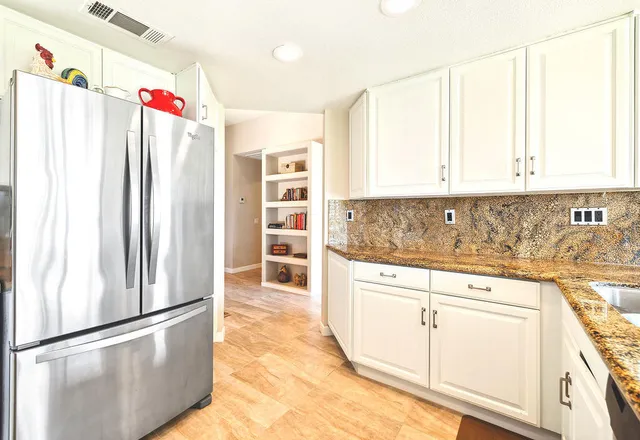 $698,000 | 38960 Gladiolus Lane, Palm Desert, CA 92211