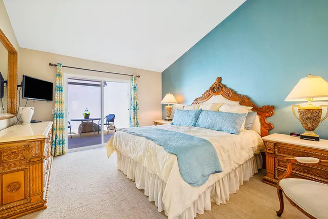 $698,000 | 38960 Gladiolus Lane, Palm Desert, CA 92211