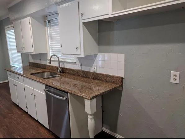 $4,900 | 7303 Bucknell Drive, Dallas, TX 75214