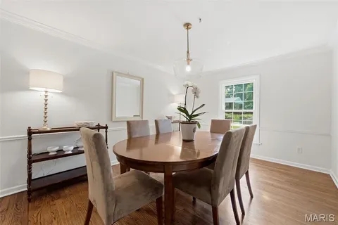 $679,000 | 2007 Firethorn Drive, St. Louis, MO 63131