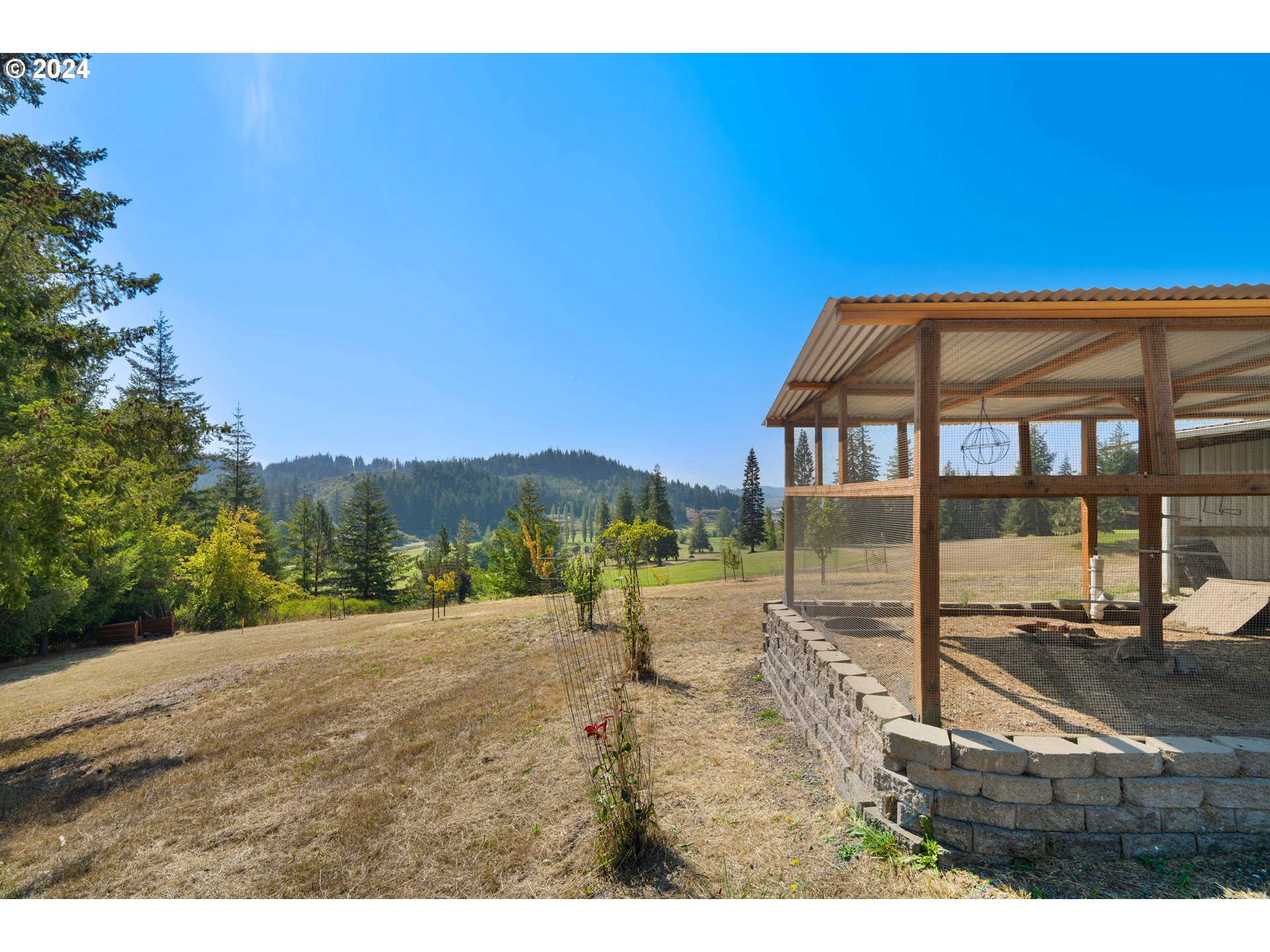 55010 Maple Heights Road Coquille, OR 97423 - Photo 8 of 46 Gallery Image 8