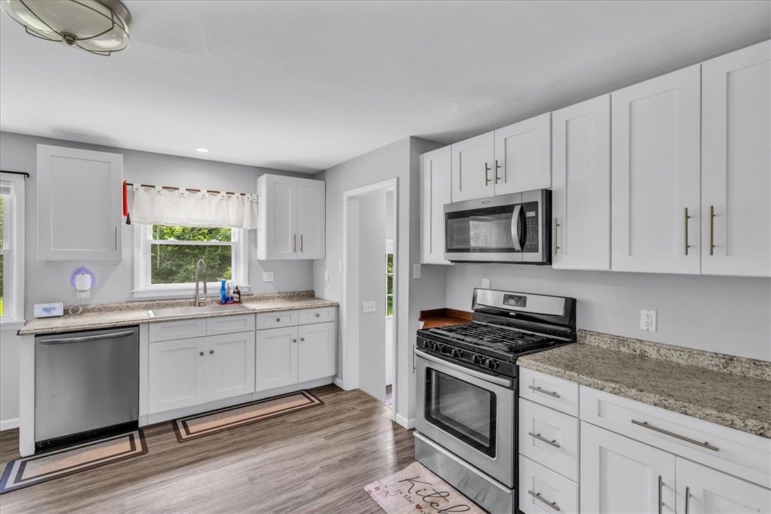 336 North Country Club Road Decatur, IL 62521 - Photo 6 of 26 Gallery Image 6
