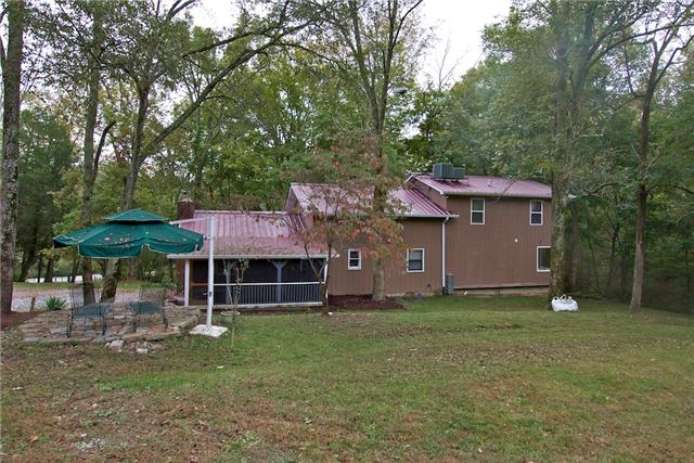 10110 Cainsville Road Lebanon, TN 37090 - Photo 19 of 20 Great backyard for cooking out & enjoying some time on the patio!