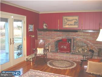 240 Locktown Serg Road Stockton, NJ 08559 - Photo 4 of 12 Family Room