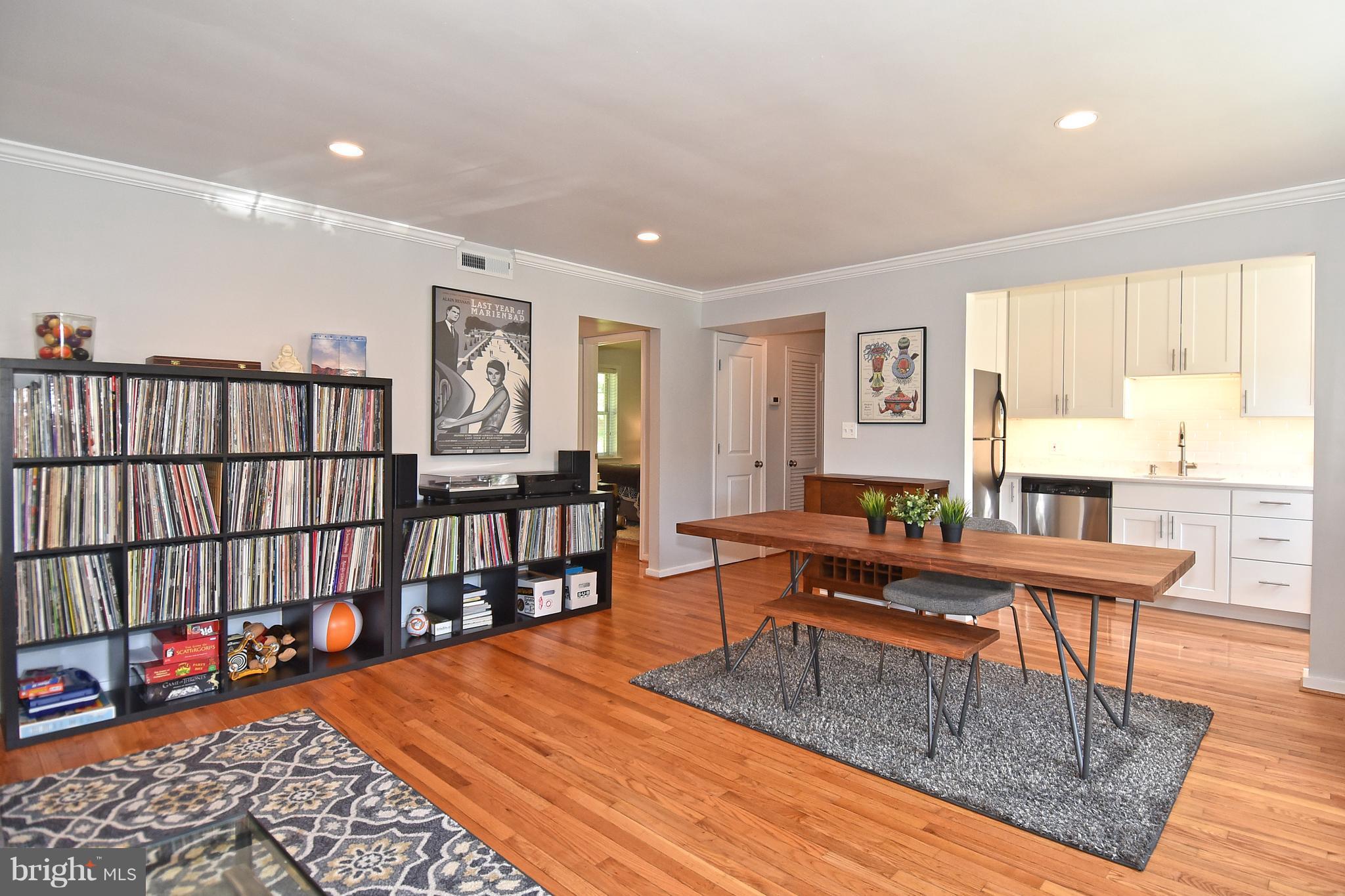 8203 Grubb Road, Unit G101 Silver Spring, MD 20910 - Photo 4 of 17 Living Room