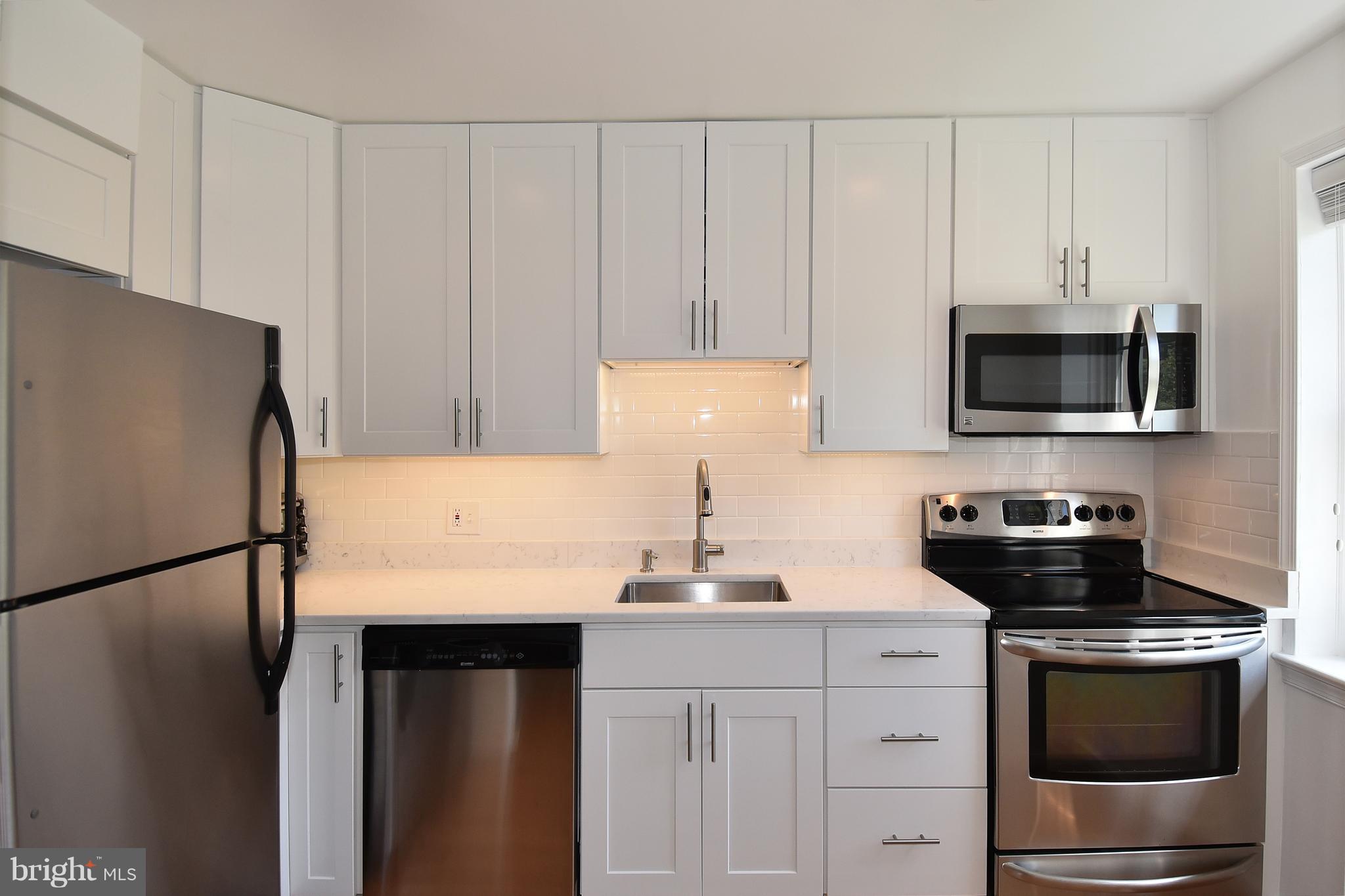 8203 Grubb Road, Unit G101 Silver Spring, MD 20910 - Photo 5 of 17 Kitchen