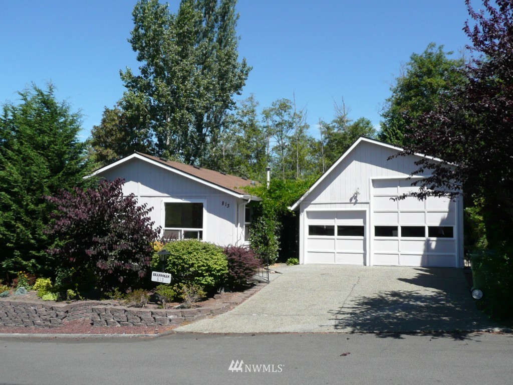 813 236th Place Southwest Bothell, WA 98021 - Photo 1 of 22