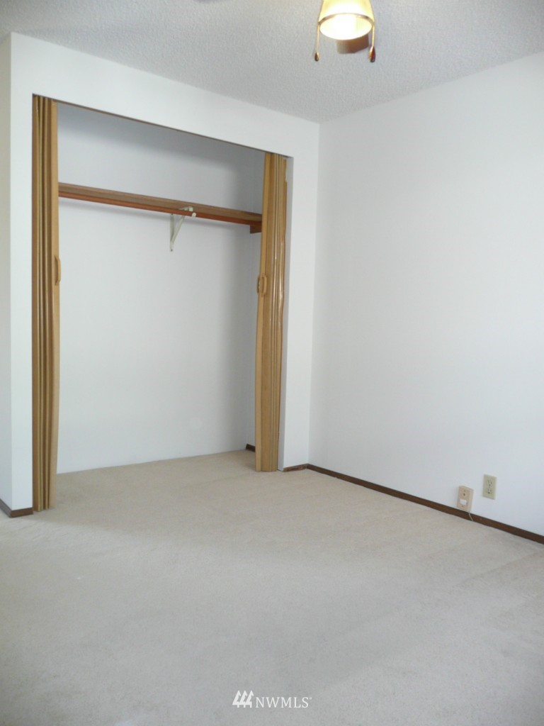 813 236th Place Southwest Bothell, WA 98021 - Photo 11 of 22