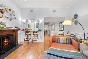 $7,200 | 267 Beacon Street, Unit 1, Boston, MA 02116