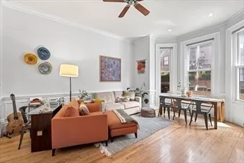 $7,200 | 267 Beacon Street, Unit 1, Boston, MA 02116