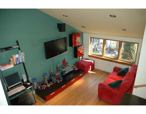 24 Pleasant View Road Arlington, MA 02476 - Photo 13 of 19 Gallery Image 13