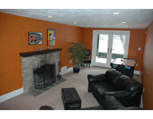 24 Pleasant View Road Arlington, MA 02476 - Photo 8 of 19 Gallery Image 8