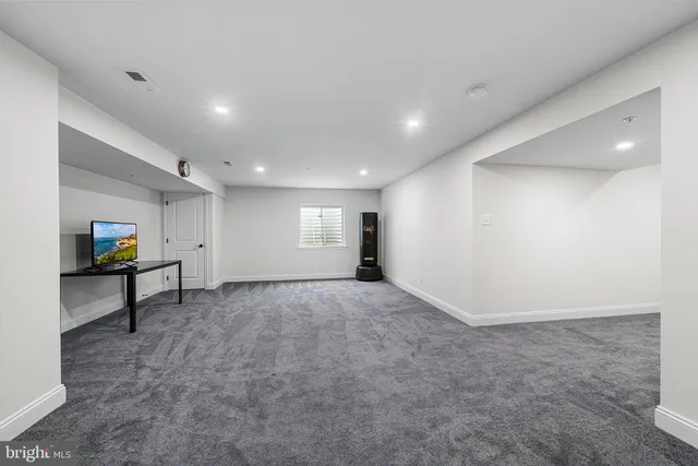 $689,900 | 111 Park View Lane, Royersford, PA 19468