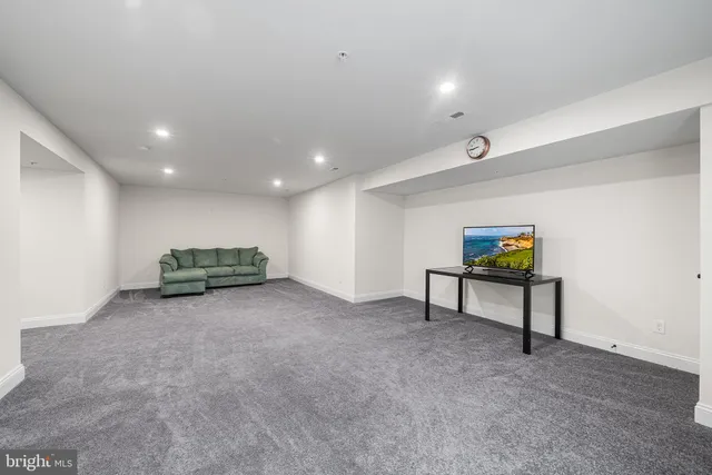 $689,900 | 111 Park View Lane, Royersford, PA 19468