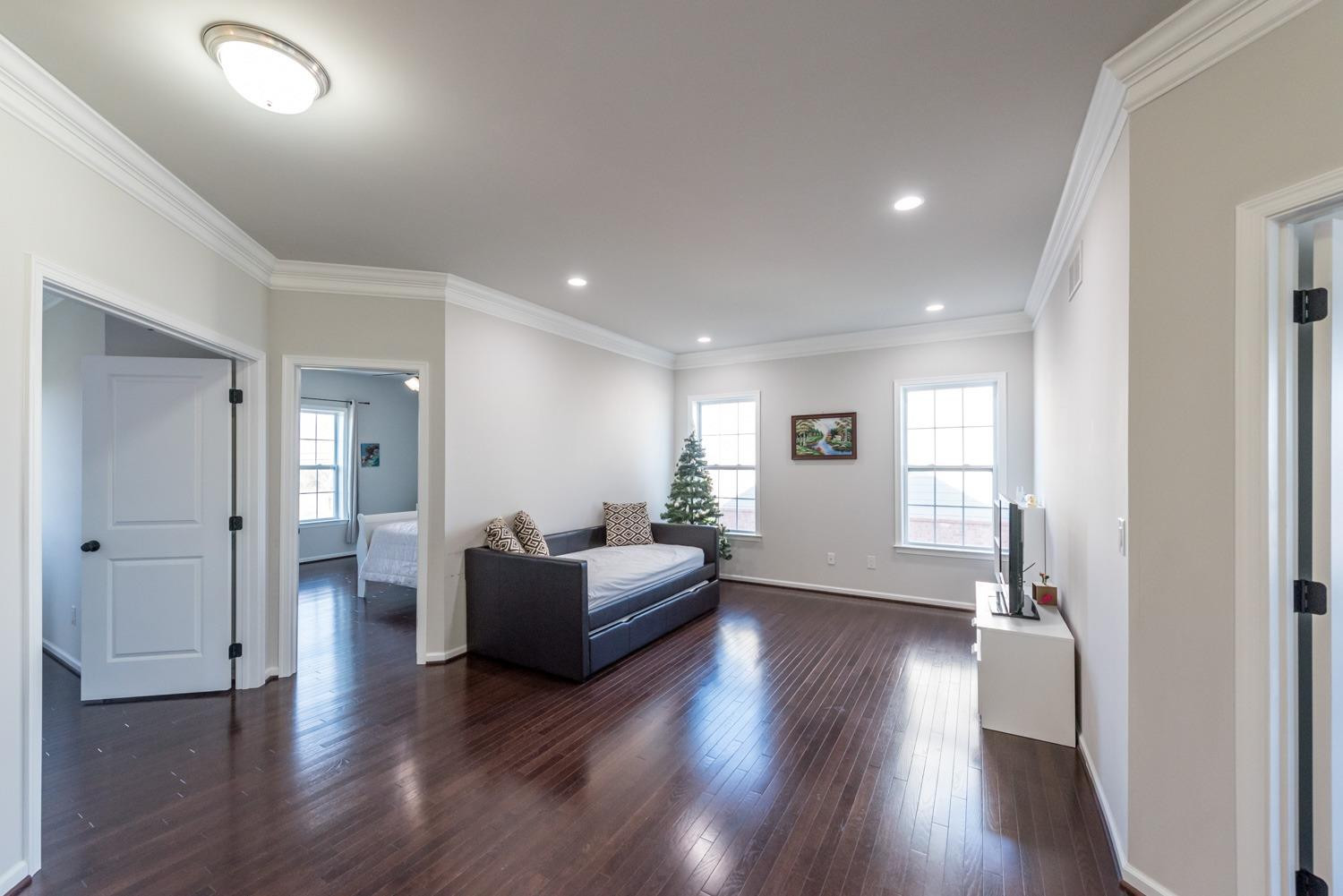 50816 Scarborough Road Canton, MI 48188 - Photo 35 of 53 Photo 35