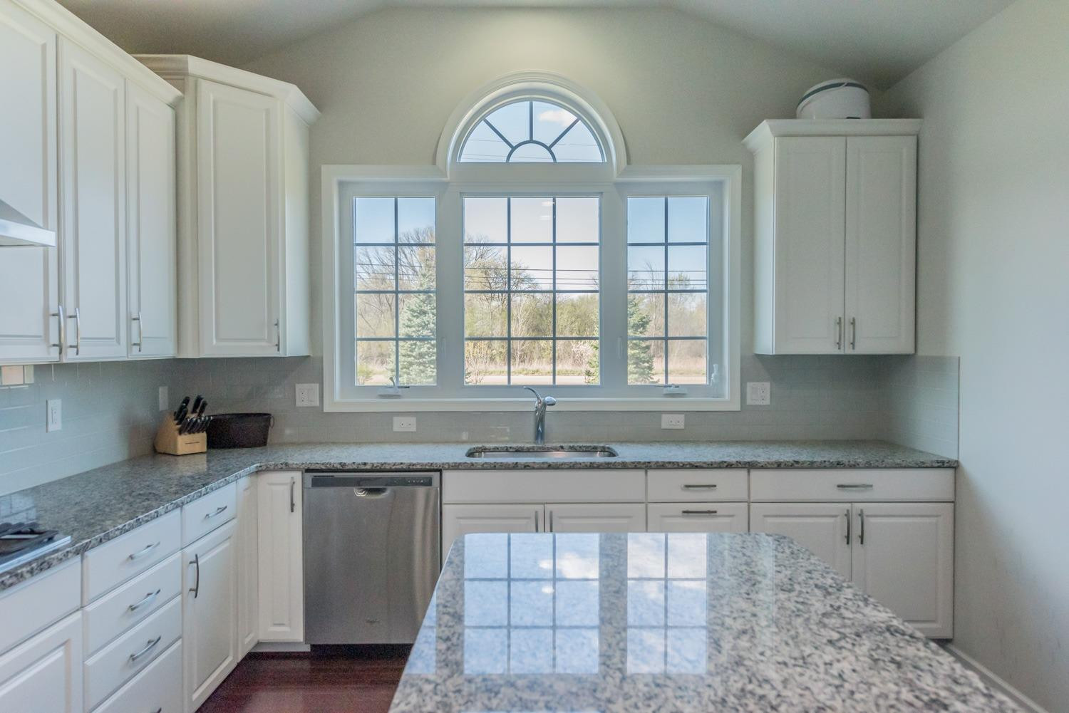 50816 Scarborough Road Canton, MI 48188 - Photo 4 of 53 Photo 4