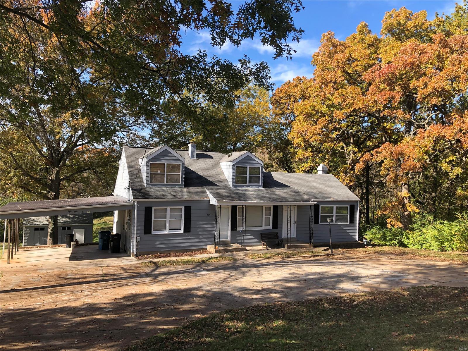5061 Patterson Road St. Louis, MO 63129 - Photo 3 of 44 Gallery Image 3