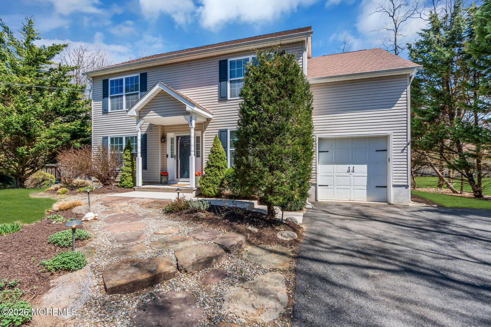 163 Ford Road Howell, NJ 07731 - Photo 4 of 35 3-web-or-mls-DSC02002-1