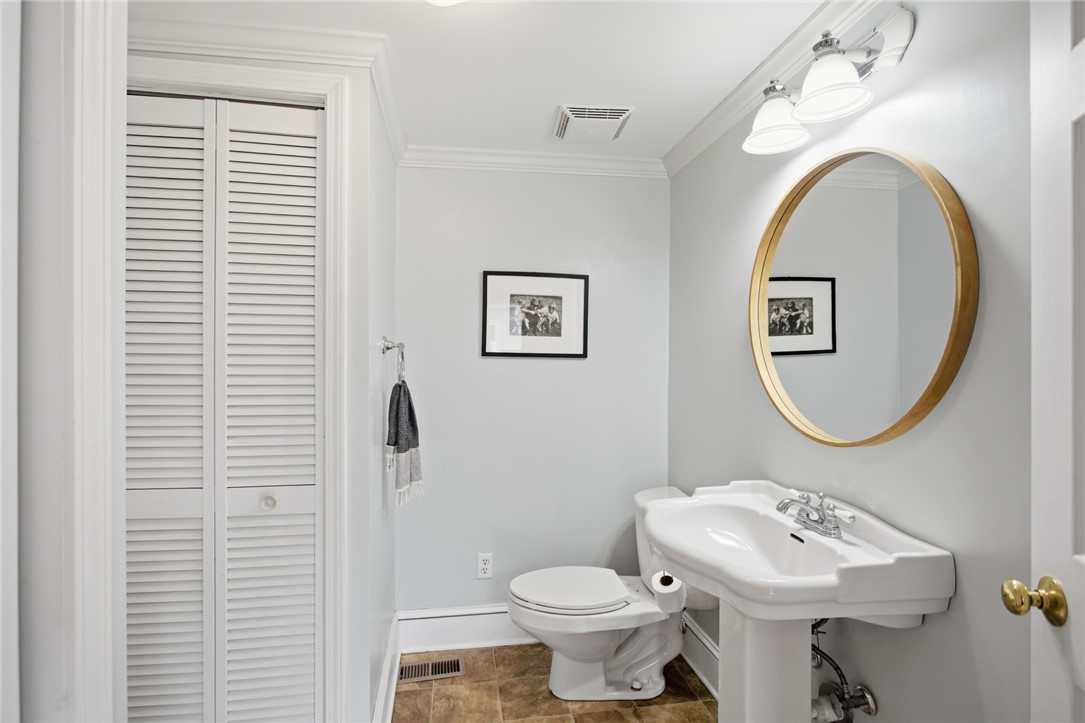 110 South Fairplay Street Seneca, SC 29678 - Photo 27 of 50