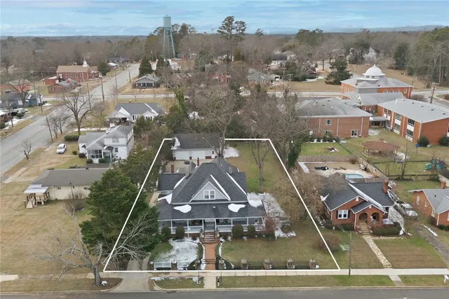 $599,900 | 110 South Fairplay Street, Seneca, SC 29678