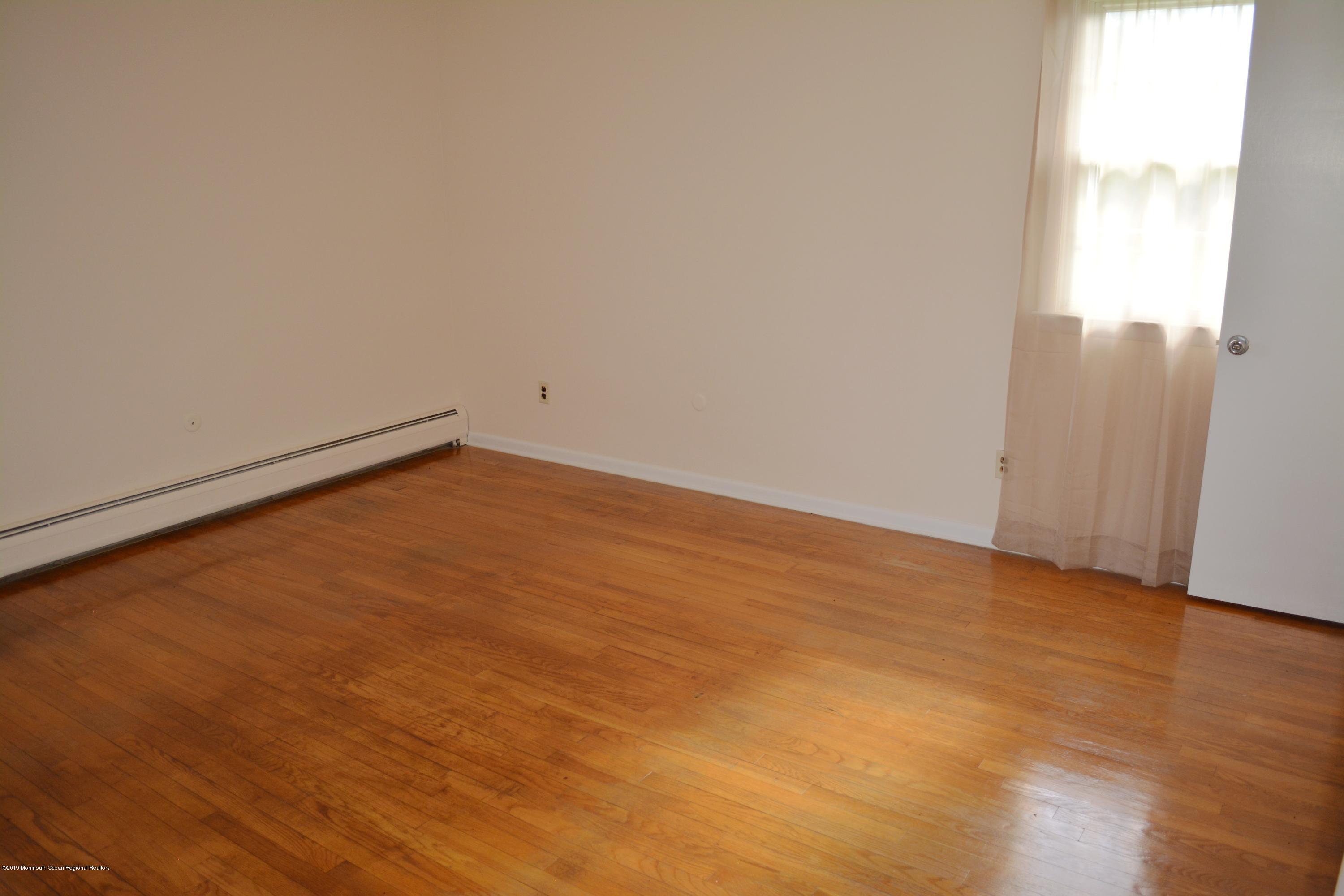 243 County Road 539 Cream Ridge, NJ 08514 - Photo 11 of 29 Bedroom 1