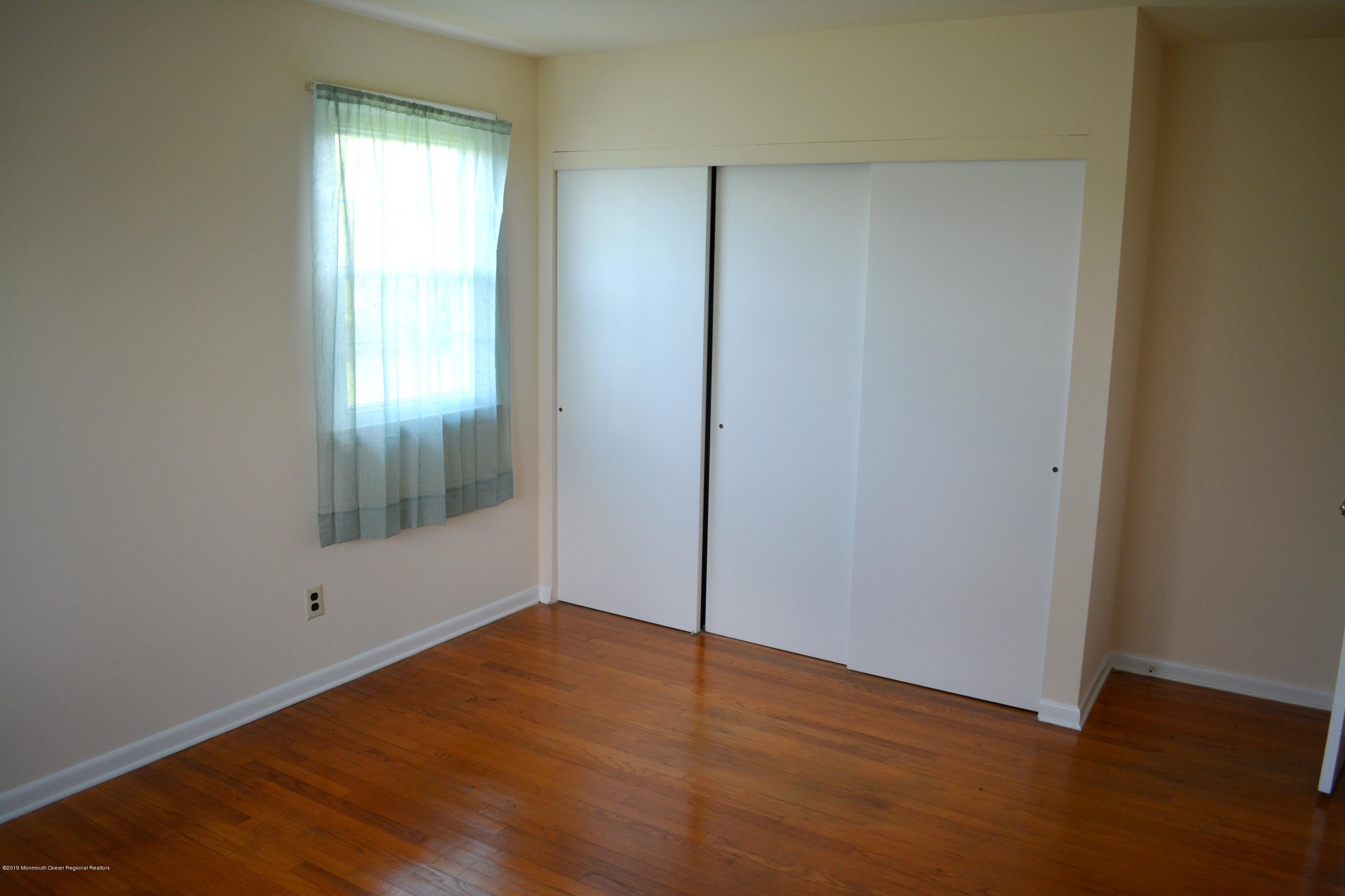 243 County Road 539 Cream Ridge, NJ 08514 - Photo 15 of 29 Bedroom 3