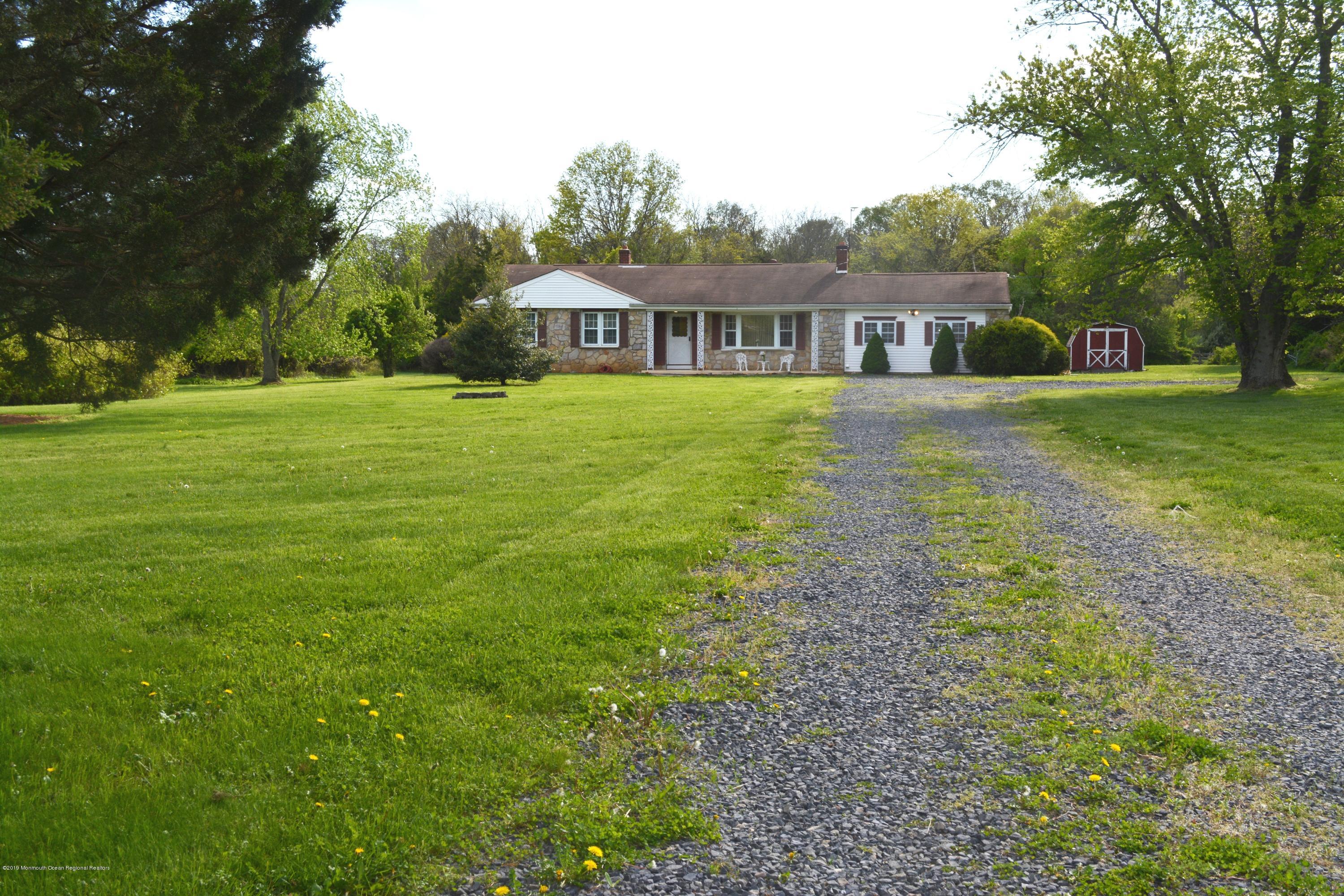 243 County Road 539 Cream Ridge, NJ 08514 - Photo 3 of 29 Beautiful setback