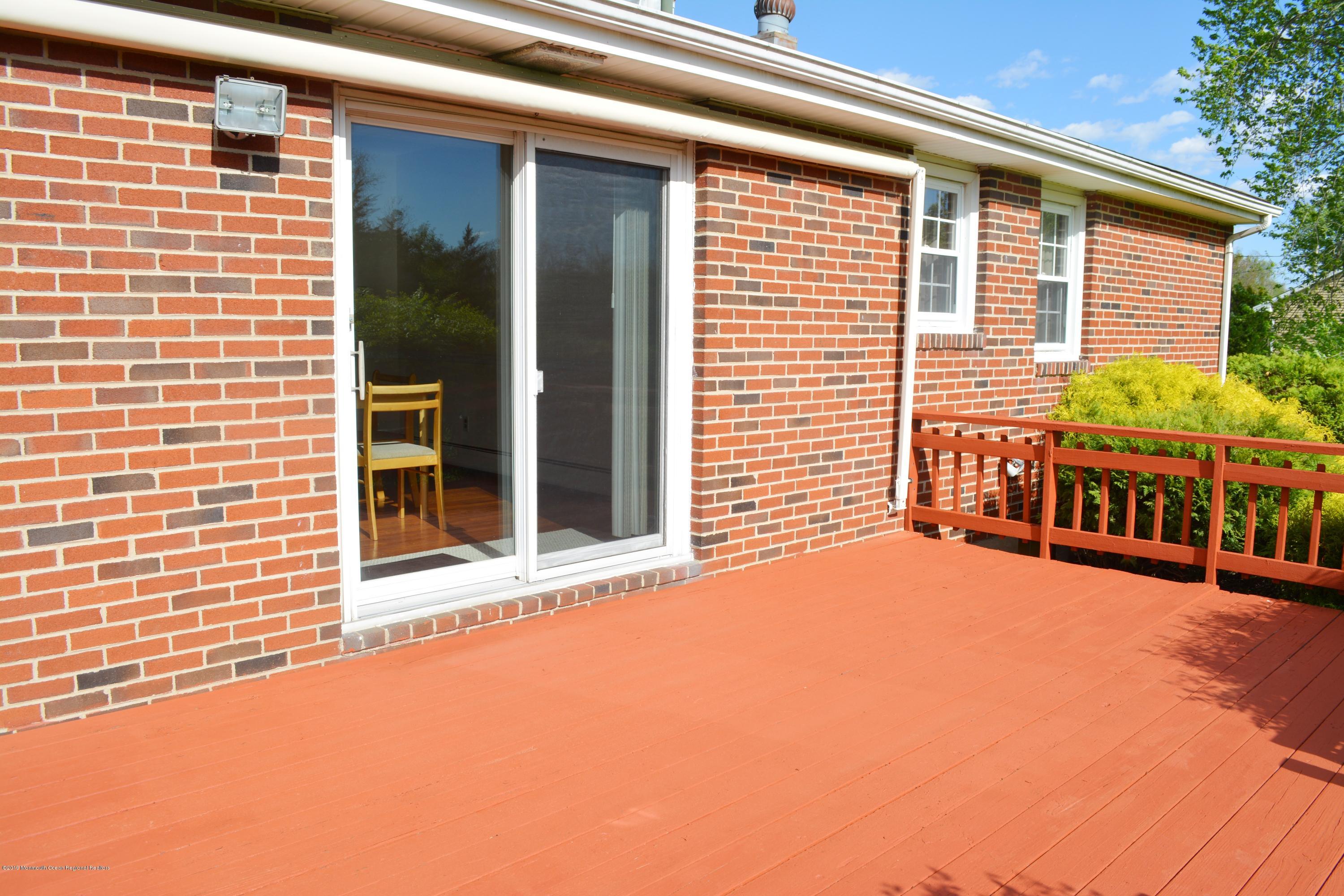 243 County Road 539 Cream Ridge, NJ 08514 - Photo 22 of 29 Deck