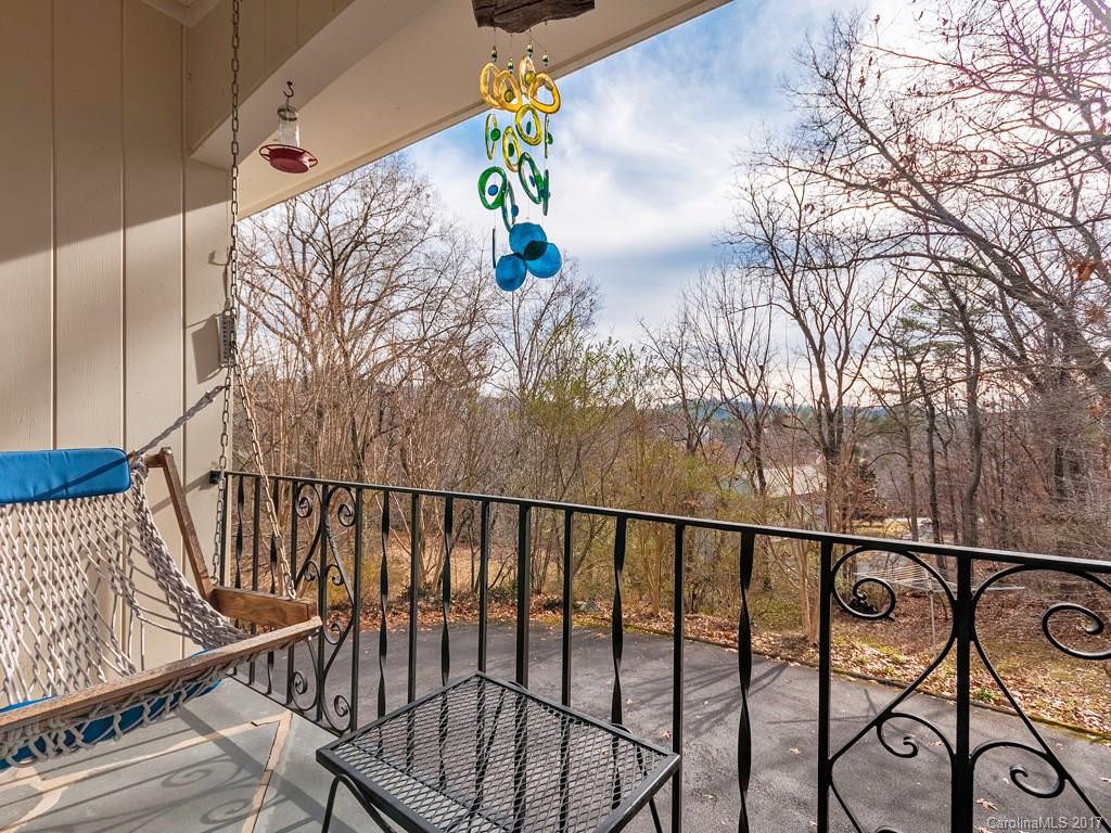 9 Graystone Road Asheville, NC 28804 - Photo 22 of 24 Gallery Image 22
