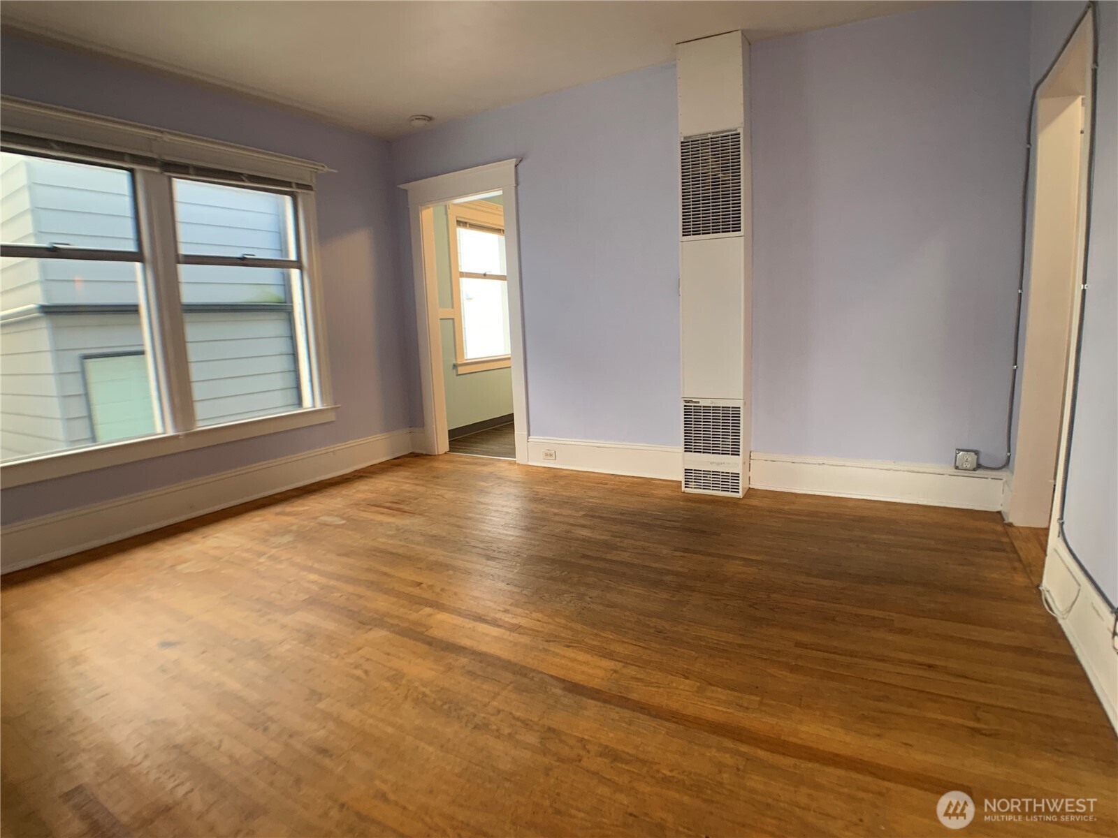 621 23rd Avenue East, Unit 2ND F Seattle, WA 98112 - Photo 11 of 17