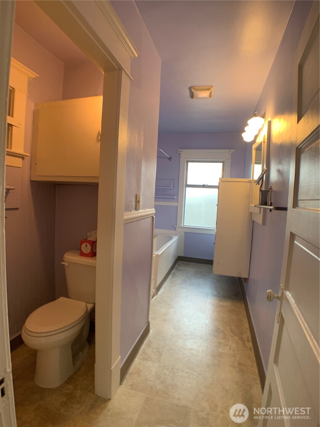 621 23rd Avenue East, Unit 2ND F Seattle, WA 98112 - Photo 7 of 17