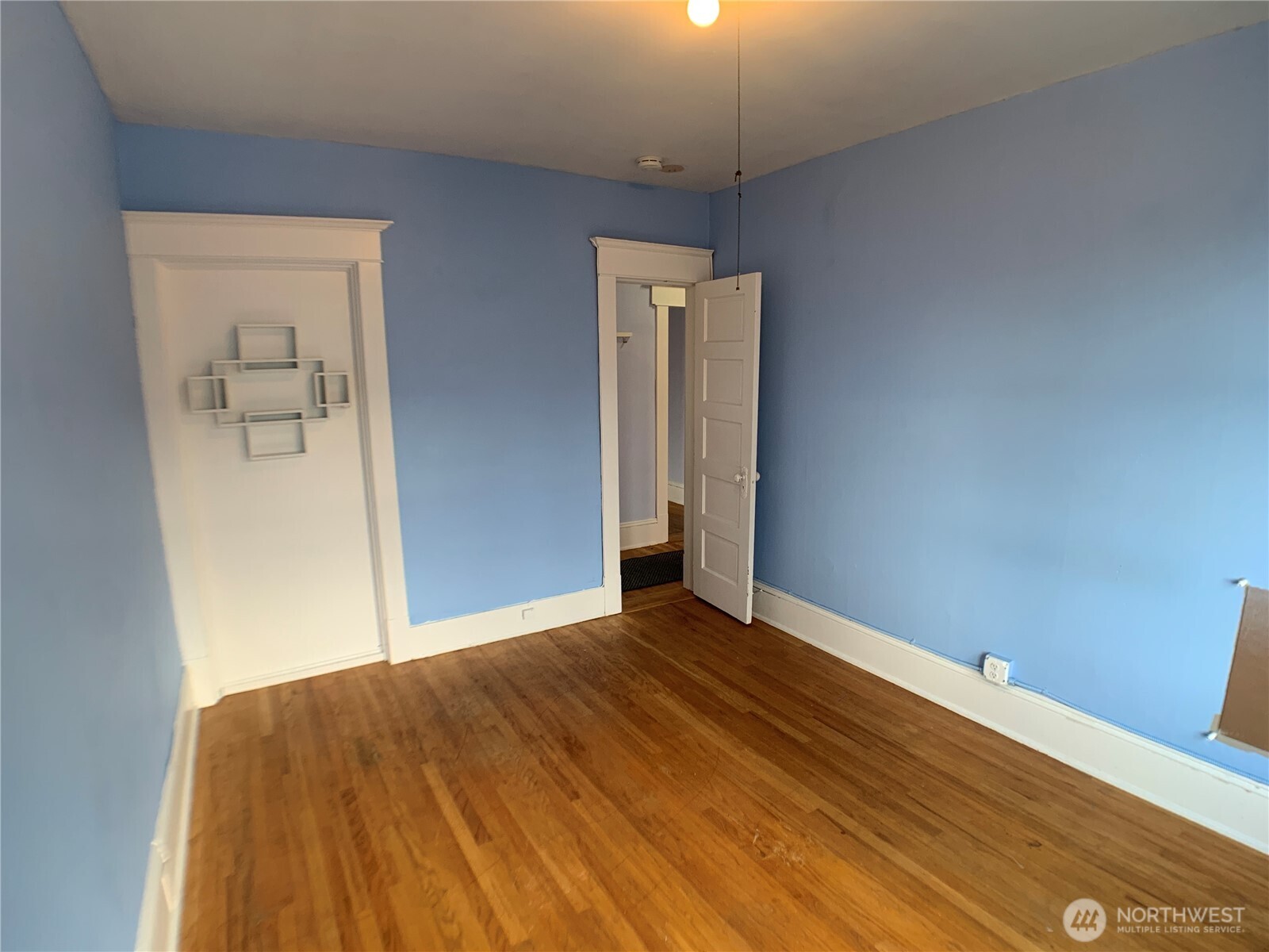 621 23rd Avenue East, Unit 2ND F Seattle, WA 98112 - Photo 10 of 17